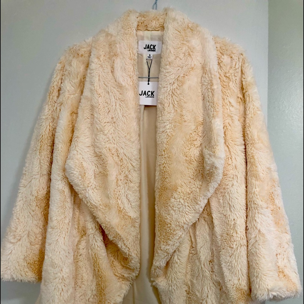 BB Dakota brand new coat